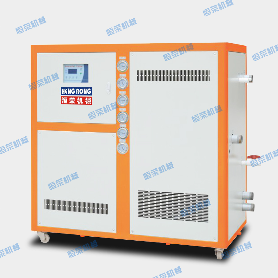 塑料注塑機(jī)為什么要配備工業(yè)冷水機(jī)？